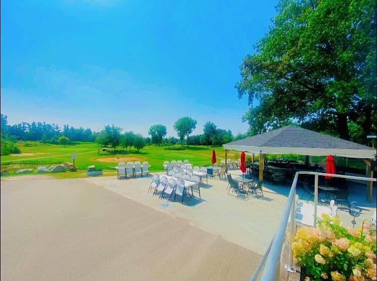 The Final Pour Gazebo Bar at Knoll View